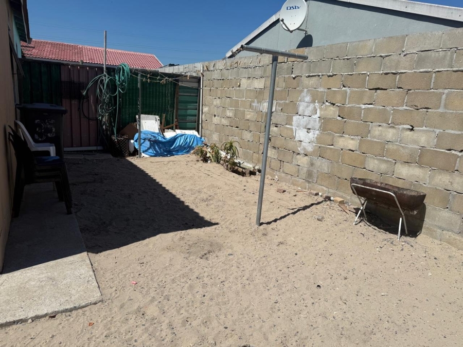 2 Bedroom Property for Sale in Highbury Western Cape